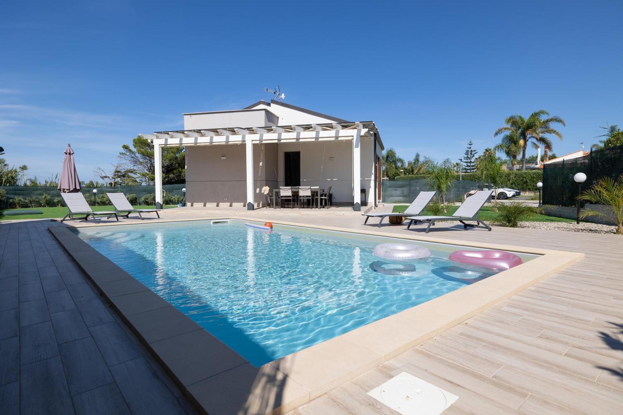 Villa Giada Кампофеличе ди Рокела Екстериор снимка